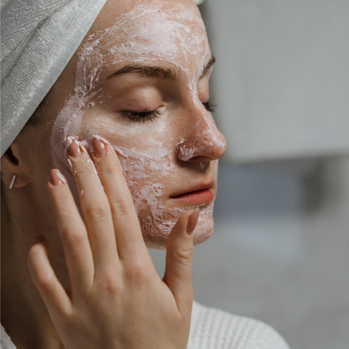 Cleansing &amp; Exfoliation Techniques: The Foundation for Minimizing Pores